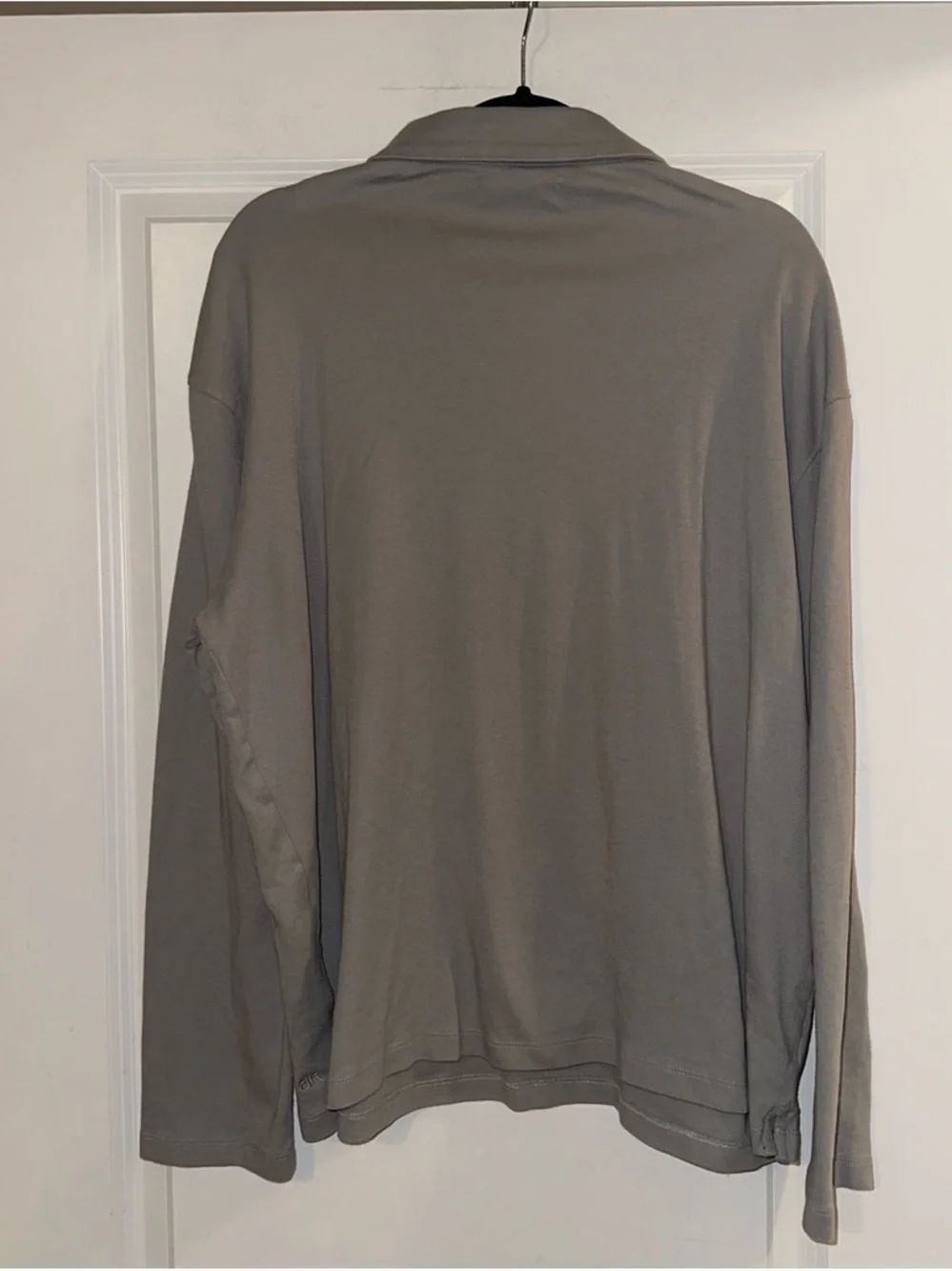 Banana Republic Men's Long Sleeve Polo Shirt - Gray